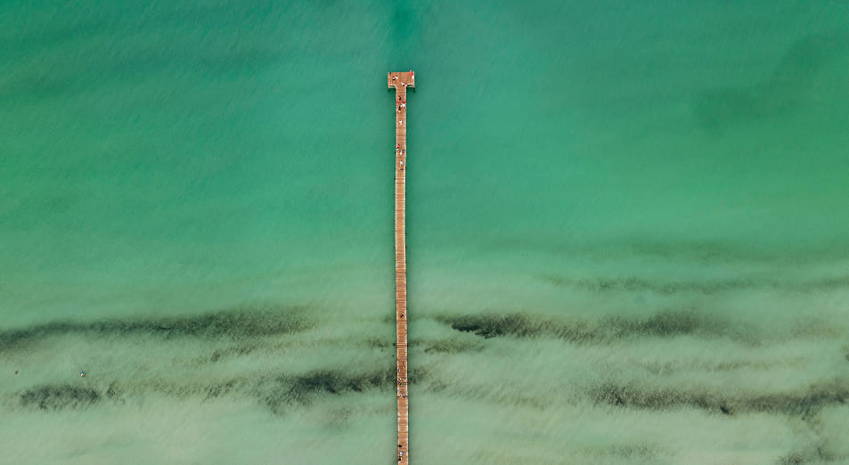 Imagen aérea de embarcadero